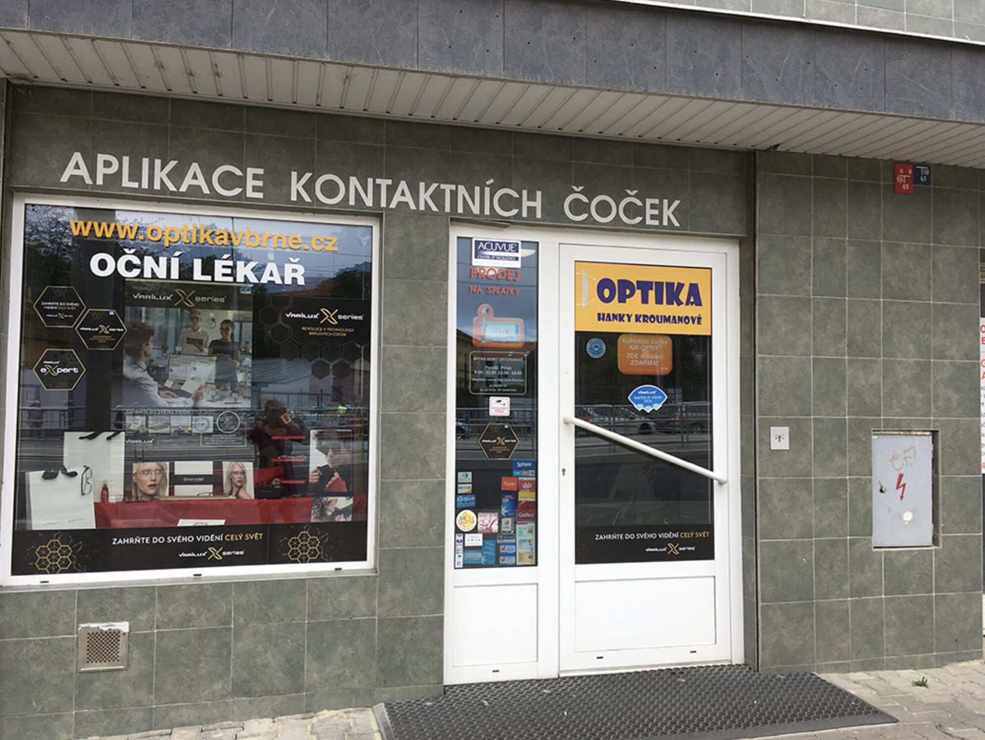 Interiér pobočky Jugoslávská 11